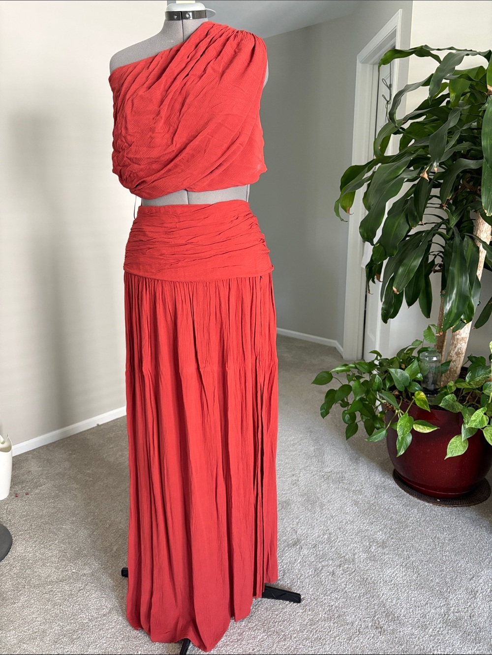 Fashion to Figure One-Shoulder Maxi Skirt Set in Coral